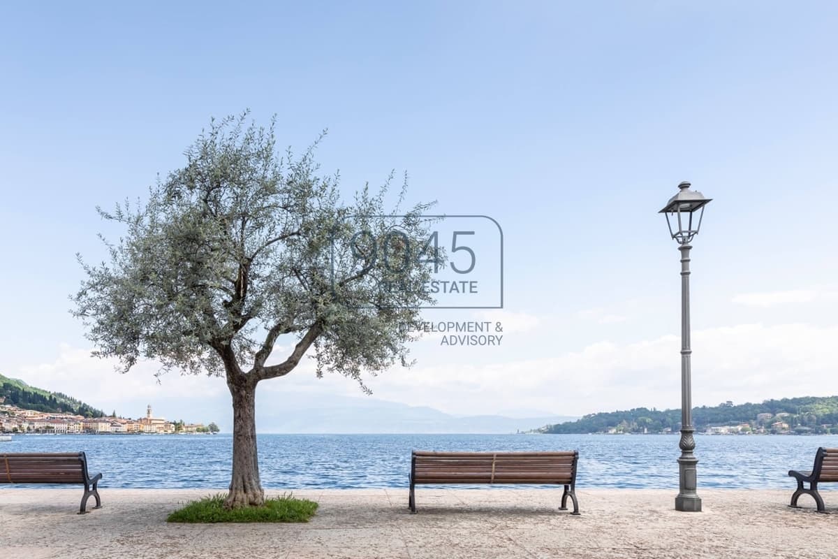 A New Take on Vacation Rentals - Your Private Retreat in Salò on Lake Garda, photo 3 of 9