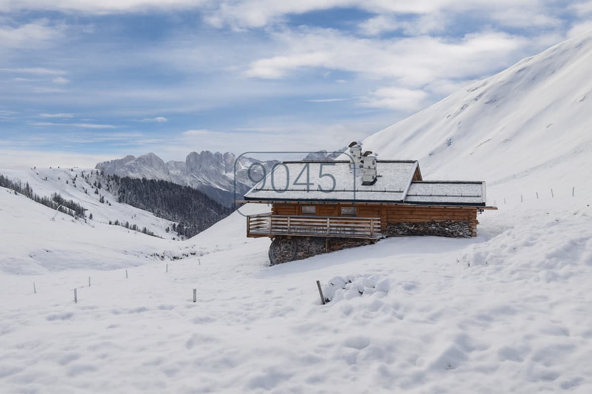 Exklusive Ski-in/Ski-out-Baita in der Val Jumela - Ein einzigartiges Refugium in absoluter Alleinlage im Herzen der Dolomiten, Foto 3 von 10