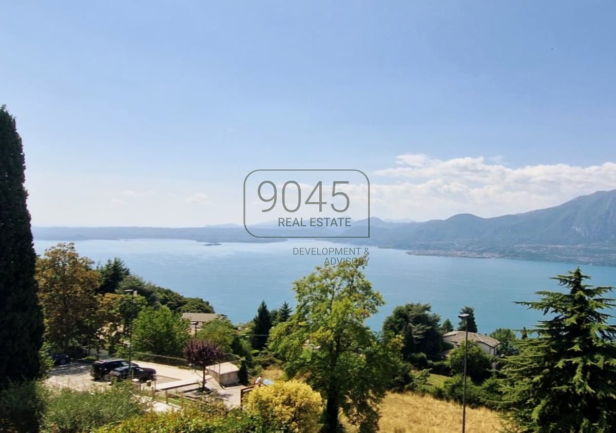 Vendita riservata: dimora esclusiva affacciata sul Lago di Garda a San Zeno di Montagna, foto 1 di 1