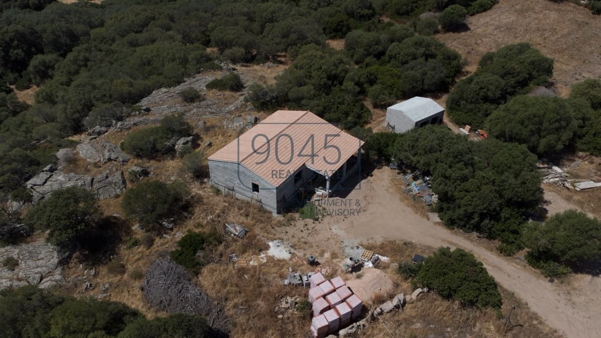 Exklusiver „Stazzo Gallurese“ mit Meerblick und großem Naturgrundstück - Aglientu, Ortsteil Lapponi (Sardinien), Foto 2 von 26