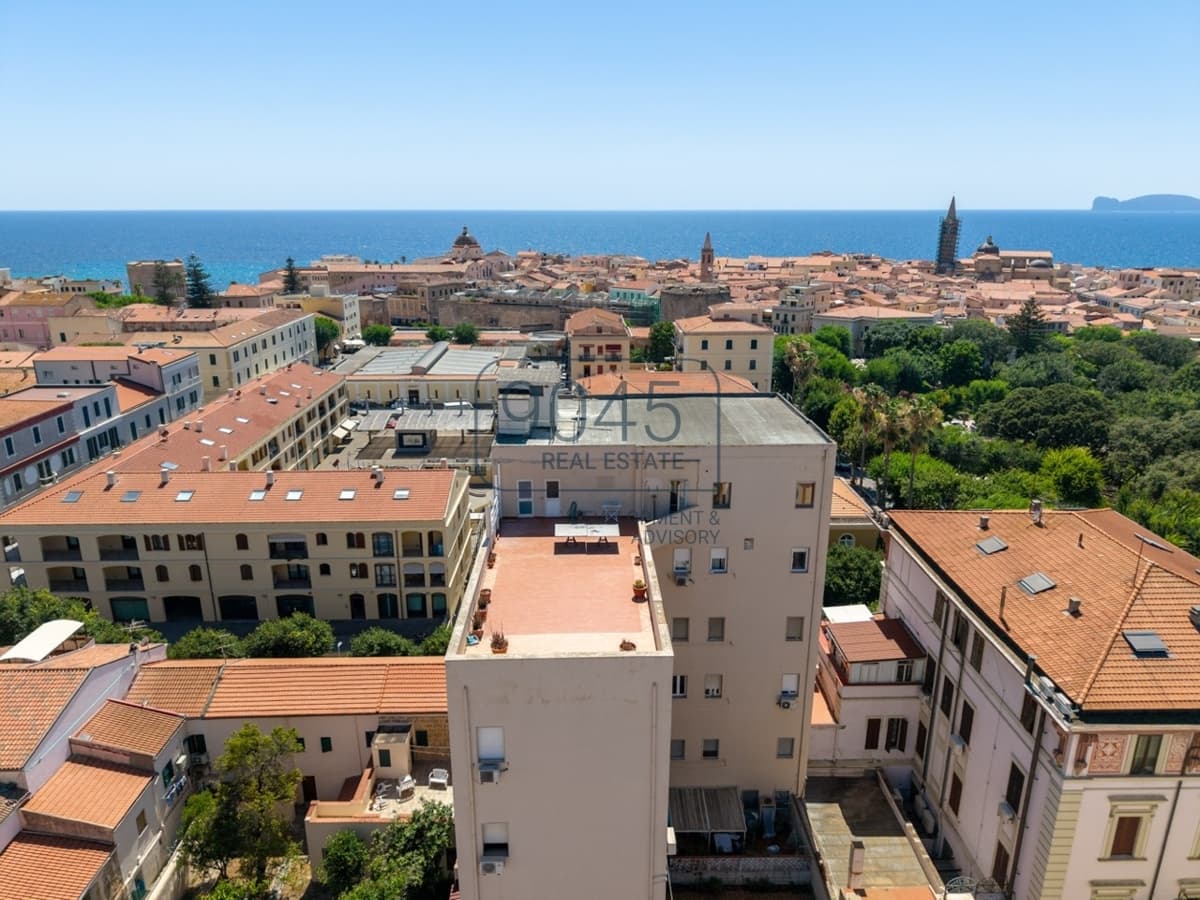 Attico con vista spettacolare sul mare ad Alghero - Sardegna, foto 2 di 74