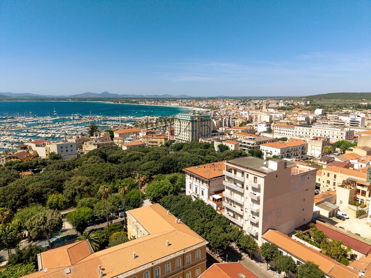 Penthouse mit spektakulärem Meerblick in Alghero - Sardinien in Alghero, Immobilie von 9045 REAL ESTATE