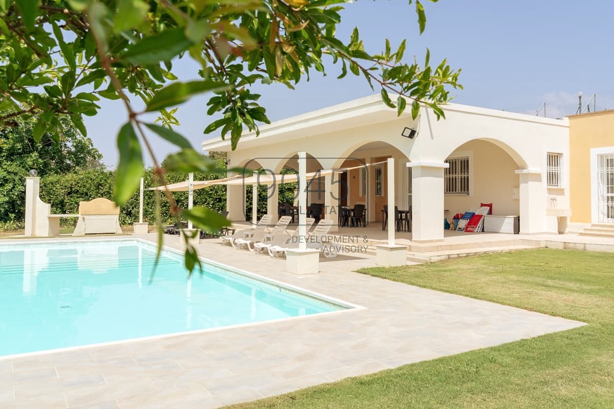 Prestige-Immobilie mit Gästehaus und weitläufigem Grundstück im Süden Sardiniens in Quartucciu, Immobilie von 9045 REAL ESTATE